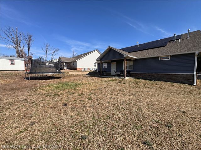 32811 Webb Lane, Poteau, OK 74953