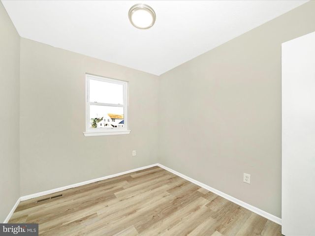 18 VILLA CAPRI CIR, Baltimore, MD 21221