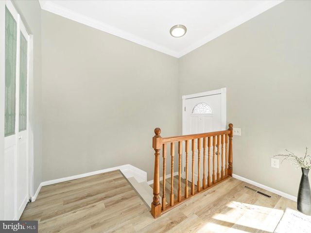 18 VILLA CAPRI CIR, Baltimore, MD 21221