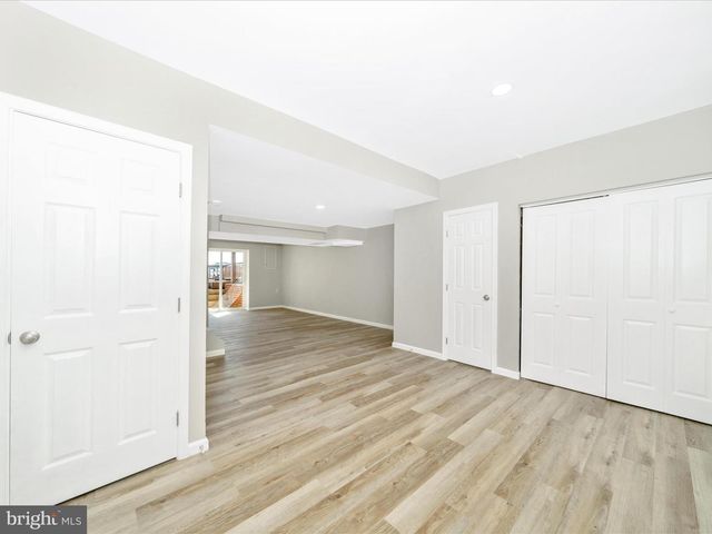 18 VILLA CAPRI CIR, Baltimore, MD 21221