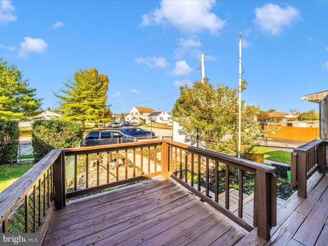 18 VILLA CAPRI CIR, Baltimore, MD 21221