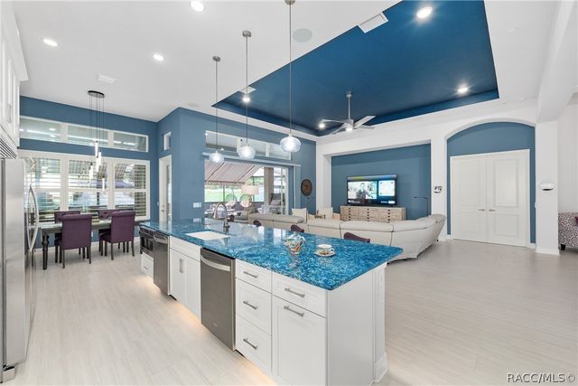 1500 W Alton Bay Place, Hernando, FL 34442