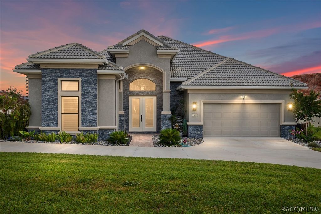 1500 W Alton Bay Place, Hernando, FL 34442