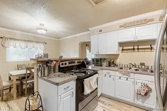 9390 Nagel Drive, Denver, CO 80229
