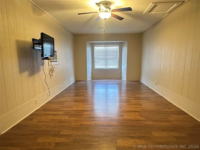 507 S 2nd Street, Morris, OK 74445