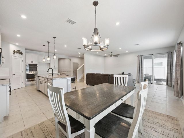 137 LAVENNA AVENUE, St Cloud, FL 34771