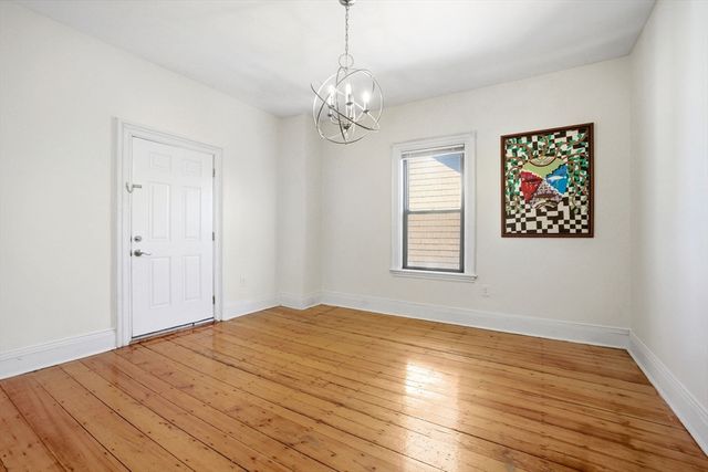 3 Laurel St, Boston, MA 02119