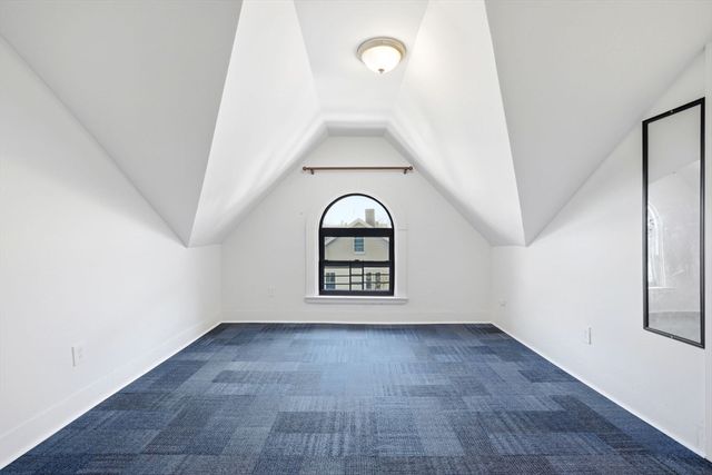 3 Laurel St, Boston, MA 02119