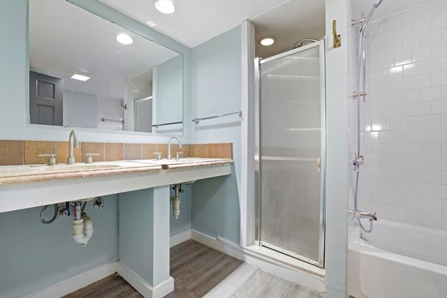 3 Laurel St, Boston, MA 02119