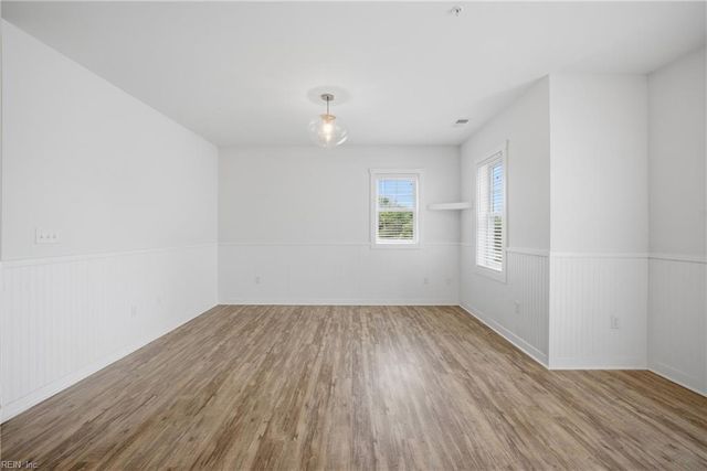 7922 Shore Dr Apt 219, Norfolk, VA 23518