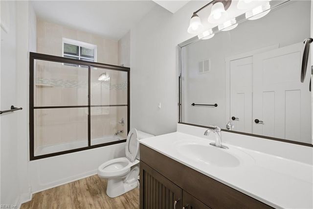 7922 Shore Dr Apt 219, Norfolk, VA 23518