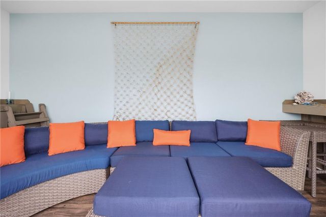 7922 Shore Dr Apt 219, Norfolk, VA 23518
