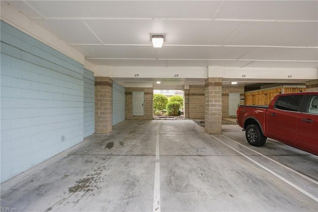 7922 Shore Dr Apt 219, Norfolk, VA 23518