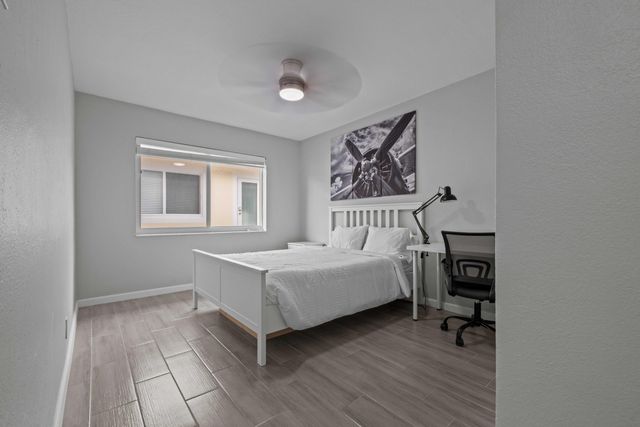 1007 NE 9th Court, Pompano Beach, FL 33060