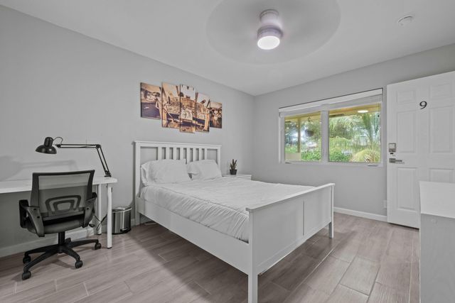 1007 NE 9th Court, Pompano Beach, FL 33060