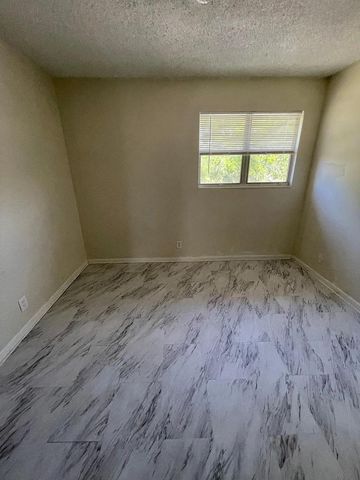 5844 Blueberry Court Unit 68, Lauderhill, FL 33313