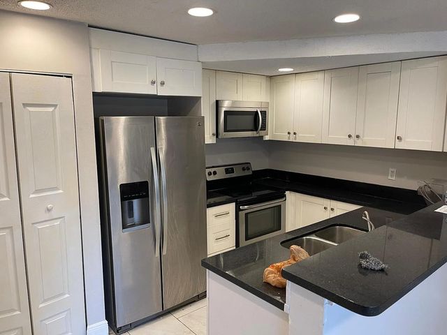 5844 Blueberry Court Unit 68, Lauderhill, FL 33313