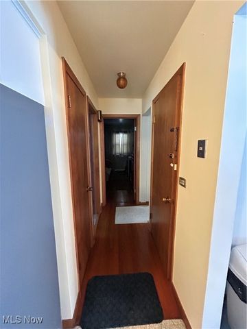 1056 Orlo Drive NW, Warren, OH 44485