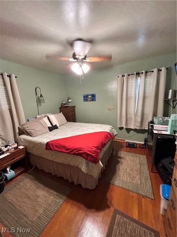 1056 Orlo Drive NW, Warren, OH 44485