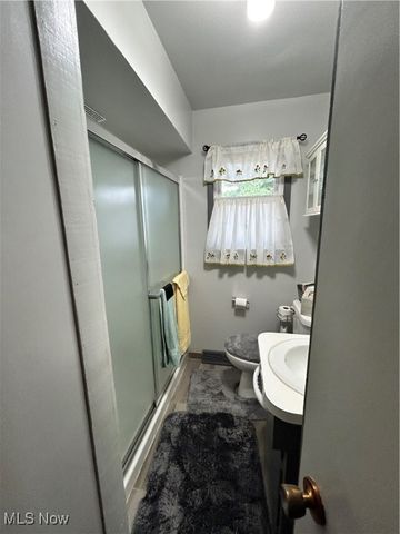 1056 Orlo Drive NW, Warren, OH 44485