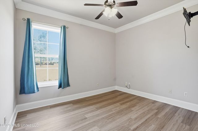 317 Gladeview Place, Brandon, MS 39047
