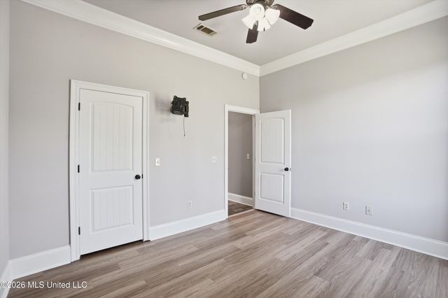317 Gladeview Place, Brandon, MS 39047