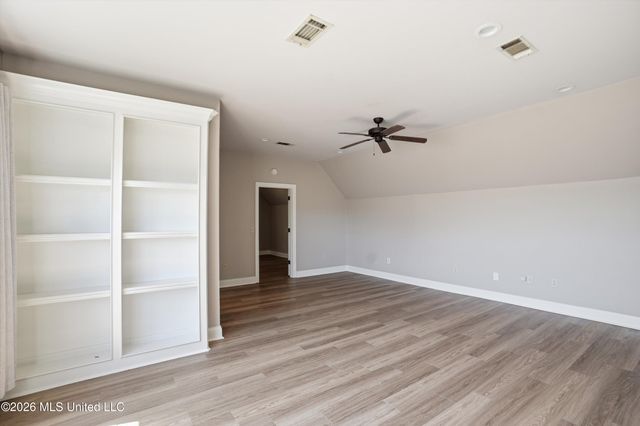 317 Gladeview Place, Brandon, MS 39047