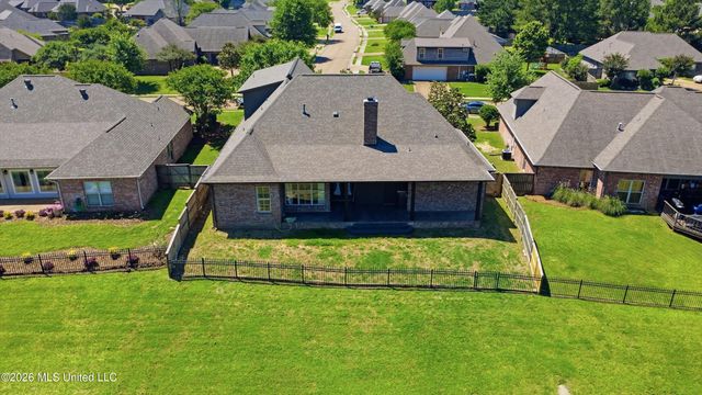 317 Gladeview Place, Brandon, MS 39047