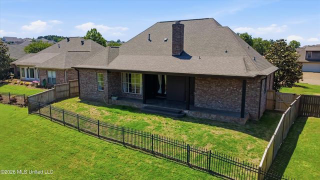 317 Gladeview Place, Brandon, MS 39047
