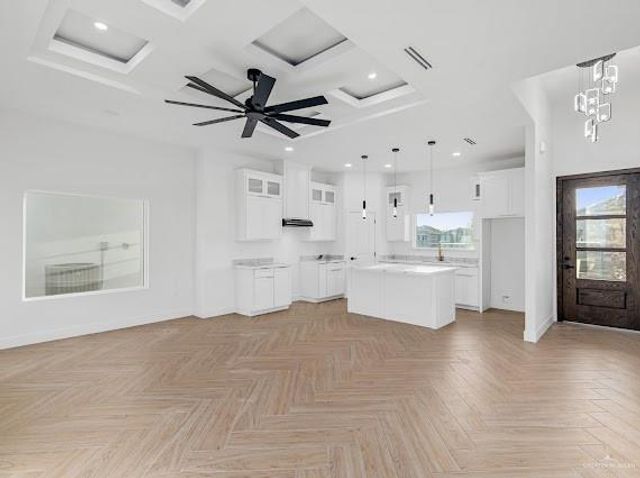 5916 N Gira Del Sol Street, Edinburg, TX 78542