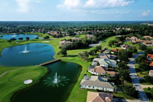 1586 W Spring Meadow Loop, Lecanto, FL 34461