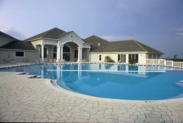 1586 W Spring Meadow Loop, Lecanto, FL 34461