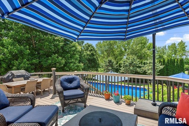 1104 Jemi Lane, Chatham, IL 62629