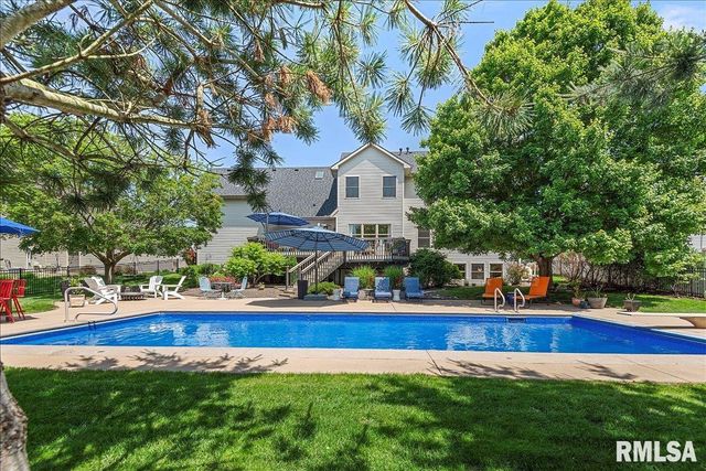 1104 Jemi Lane, Chatham, IL 62629