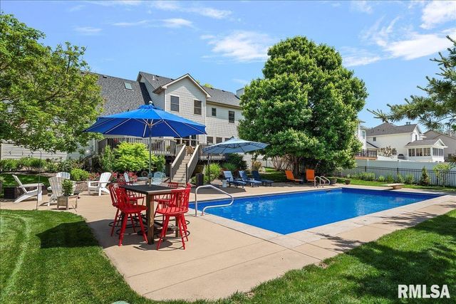 1104 Jemi Lane, Chatham, IL 62629