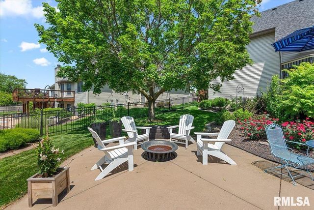 1104 Jemi Lane, Chatham, IL 62629