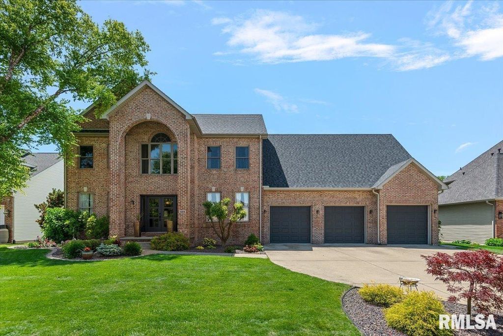 1104 Jemi Lane, Chatham, IL 62629