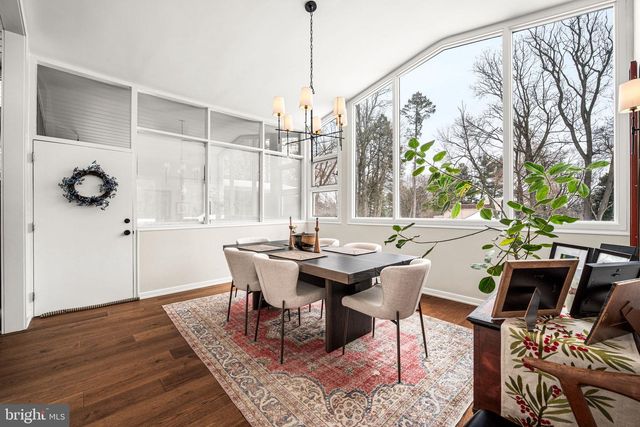 1424 FLAT ROCK RD, Penn Valley, PA 19072