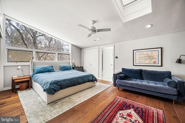 1424 FLAT ROCK RD, Penn Valley, PA 19072