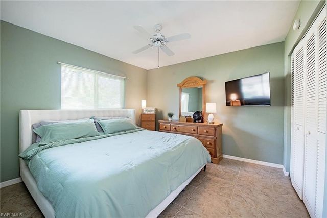 1364 Windswept AVE, Naples, FL 34109