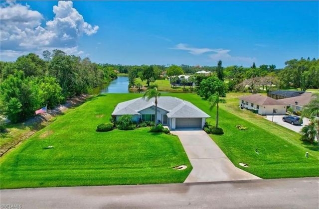1364 Windswept AVE, Naples, FL 34109
