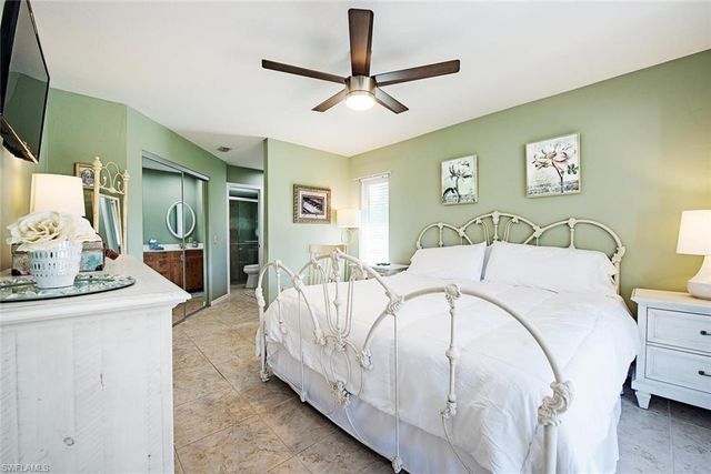 1364 Windswept AVE, Naples, FL 34109