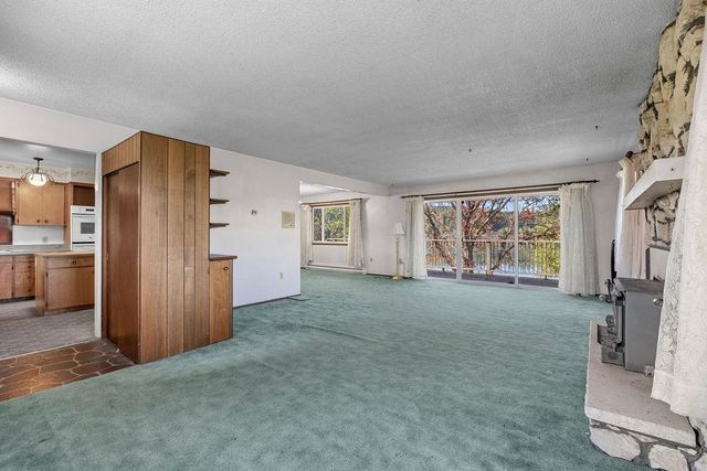 342 Open Skies Rd, Newport, WA 99156