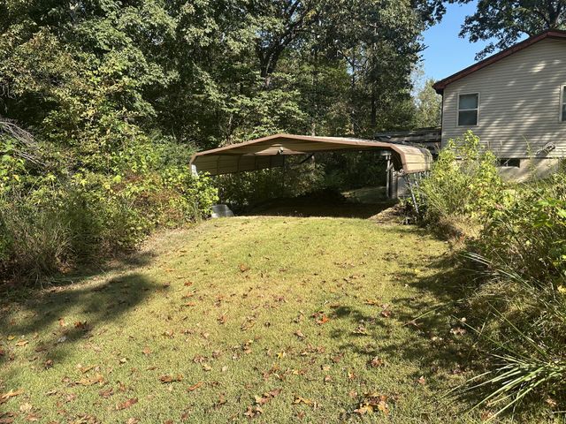 70 Ash Dr, Buchanan, TN 38222