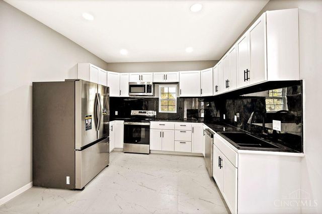 3565 Harvey Avenue, Cincinnati, OH 45229