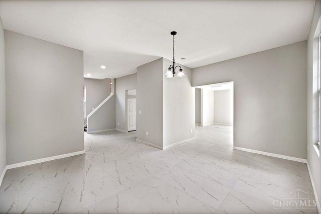 3565 Harvey Avenue, Cincinnati, OH 45229