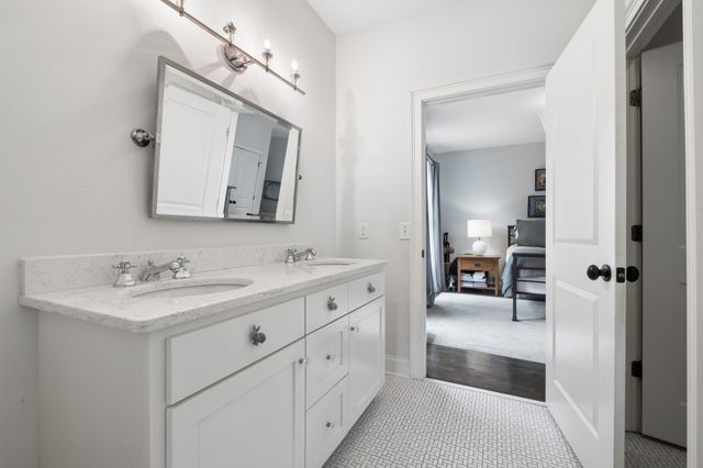 3815 Central Ave, Nashville, TN 37205
