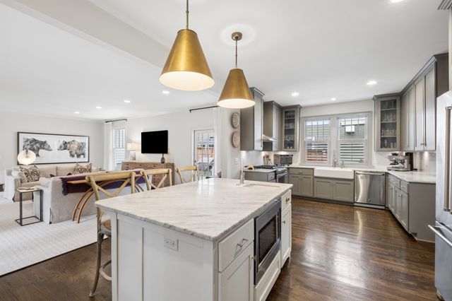 3815 Central Ave, Nashville, TN 37205