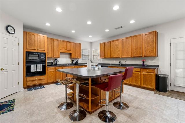 10 Bunker Lane Street, Covington, GA 30014