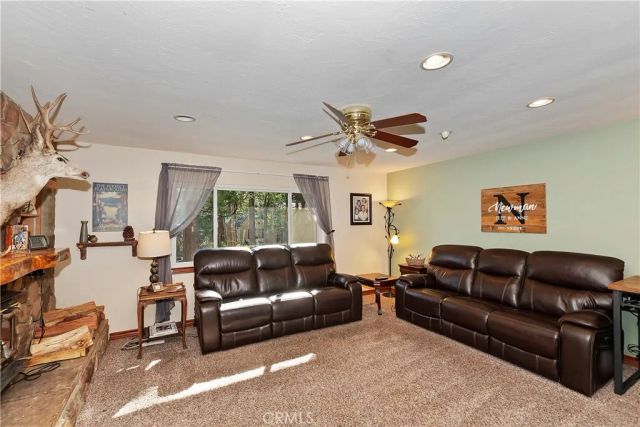 292 Heliotrope Drive, Lake Arrowhead, CA 92352